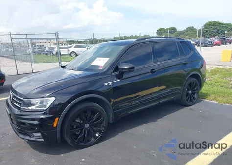 2021 Volkswagen Tiguan 2.0T Se/2.0T Se R-Line Black/2.0T Sel z USA, uszkodzony, nr VIN 3VV2B7AX9MM065229